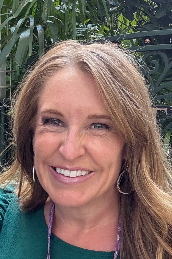 Cruise Brothers Travel Agent Janae Jakins